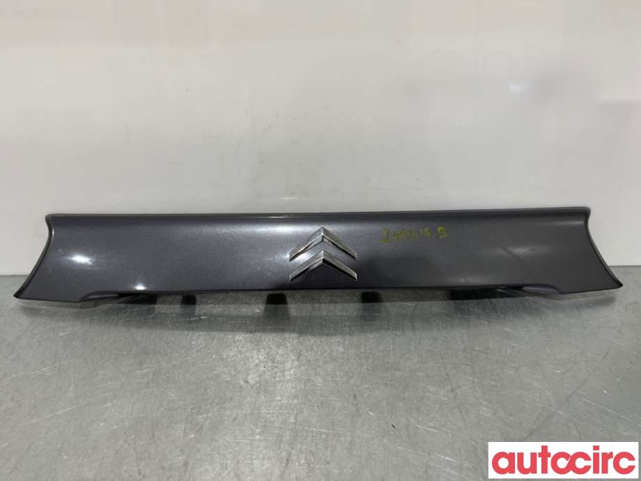 Bakluke/bakdør håndtak til Citroën C-Crosser, 2007-2012 (CITROEN|8742R9)