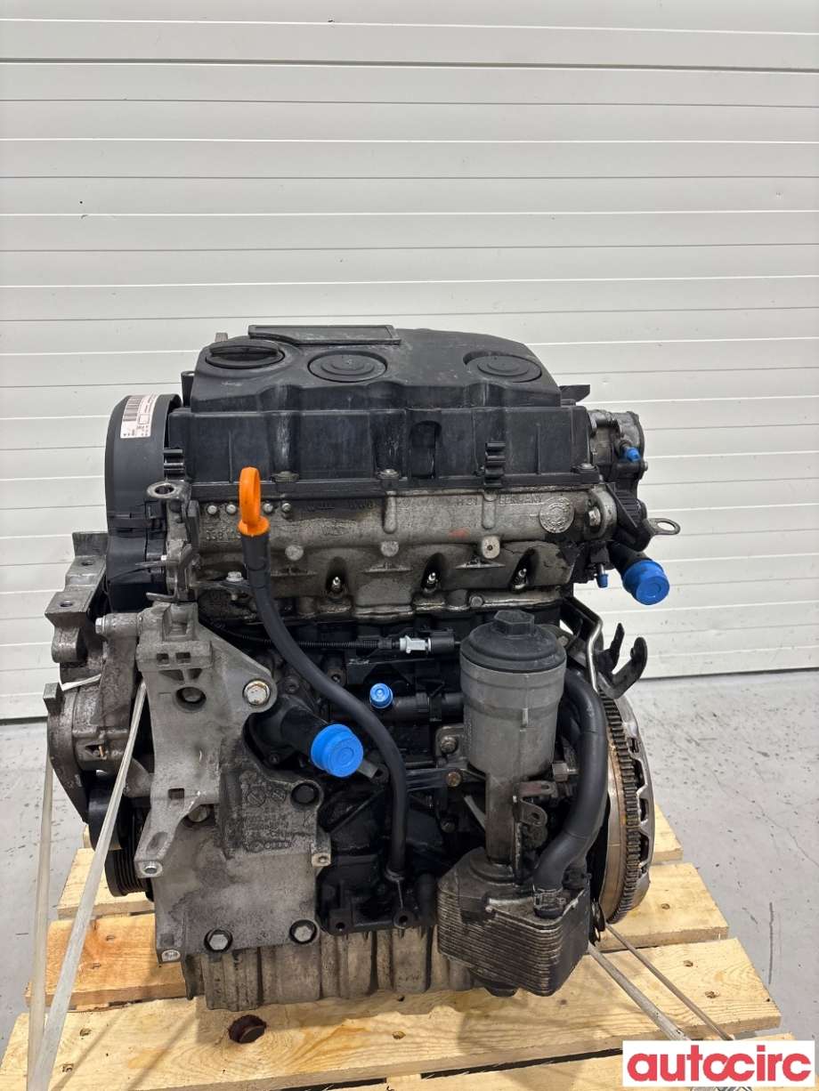 Motor diesel til VW Passat 2005-2010 (B6) (B6) (VOLKSWAGEN|03G100098DX|BMP|03G100032L)