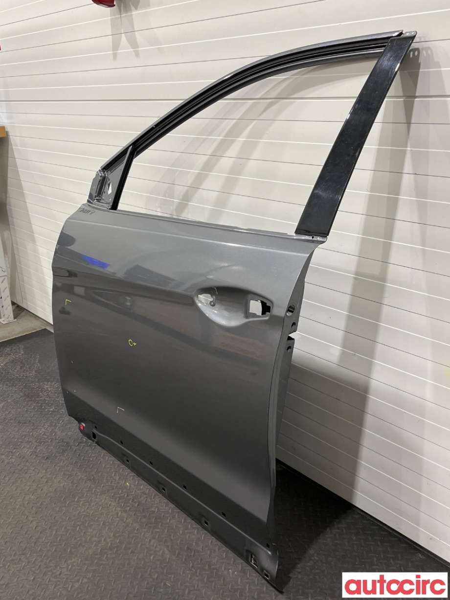 Dør venstre foran til Hyundai Santa Fe 2012-2020 (Type III)  (HYUNDAI|760032W010)