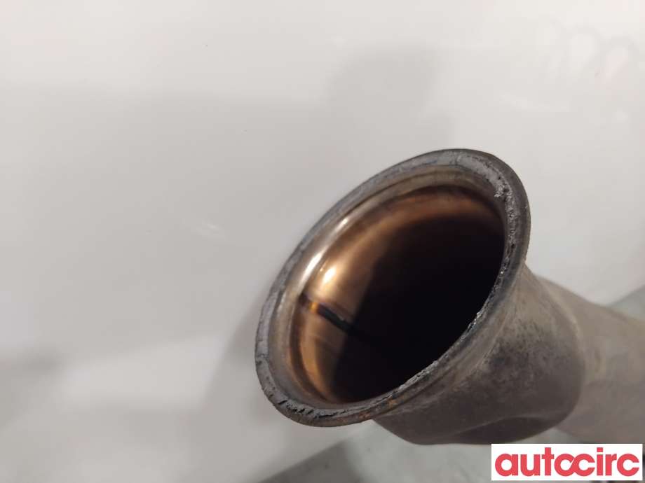 Eksos fremre til Mercedes Vito 2014-->> (W447) (W447) (MERCEDES|A4474908701|)
