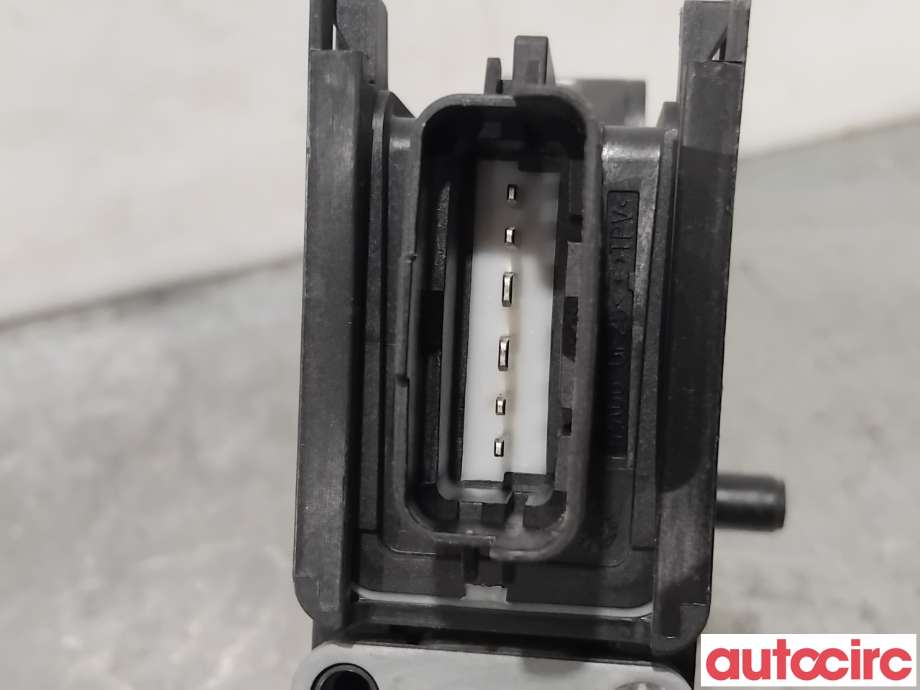Ruteheis høyre bak til Hyundai i40 2012-2017  (HYUNDAI|834603Z010|F00S1A2937|83460-3Z010)