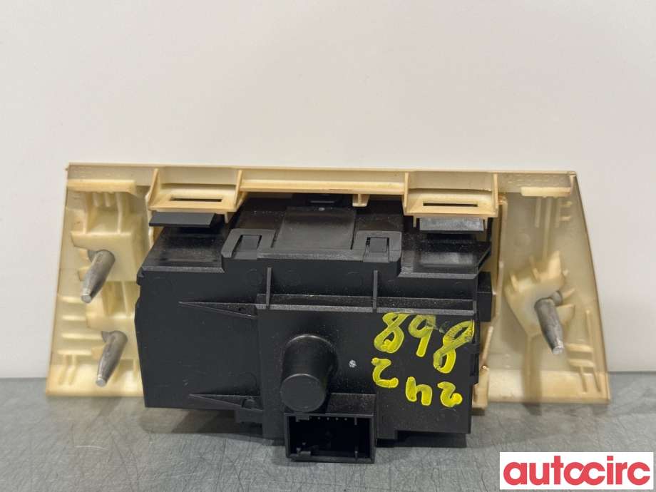 Bryter lys til BMW 3-Serie 2005-2011 (E90/E91/E92/E93) (E90/E91/E92/E93) (BMW|61319169404|33600511|9169398)