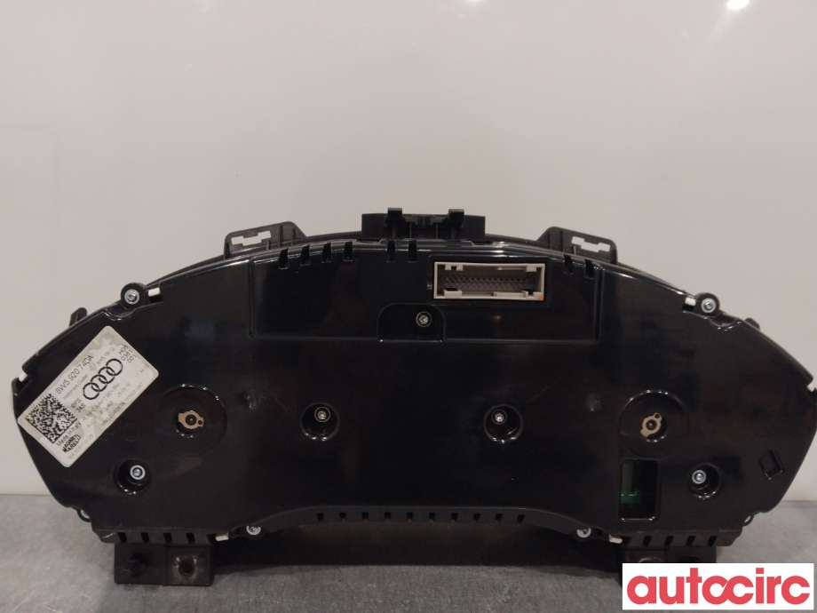 Instrumentpanel til Audi A4 2015-2019 (Type V, Fase 1) (B9) (B9) (AUDI|8W5920740A)