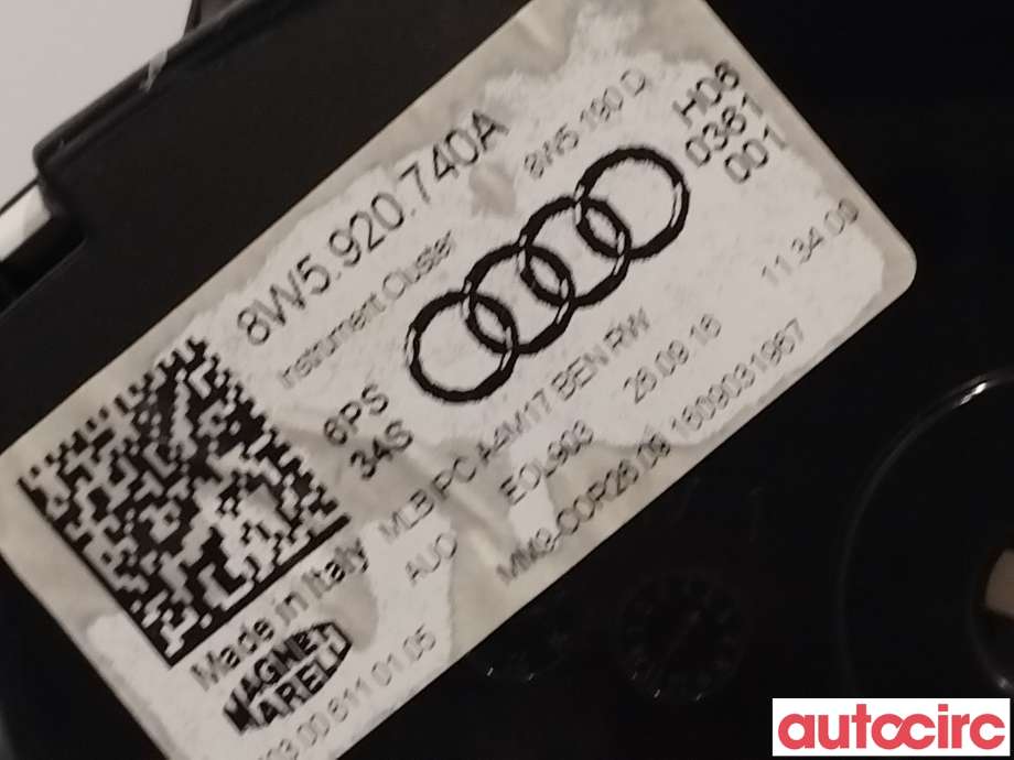 Instrumentpanel til Audi A4 2015-2019 (Type V, Fase 1) (B9) (B9) (AUDI|8W5920740A)