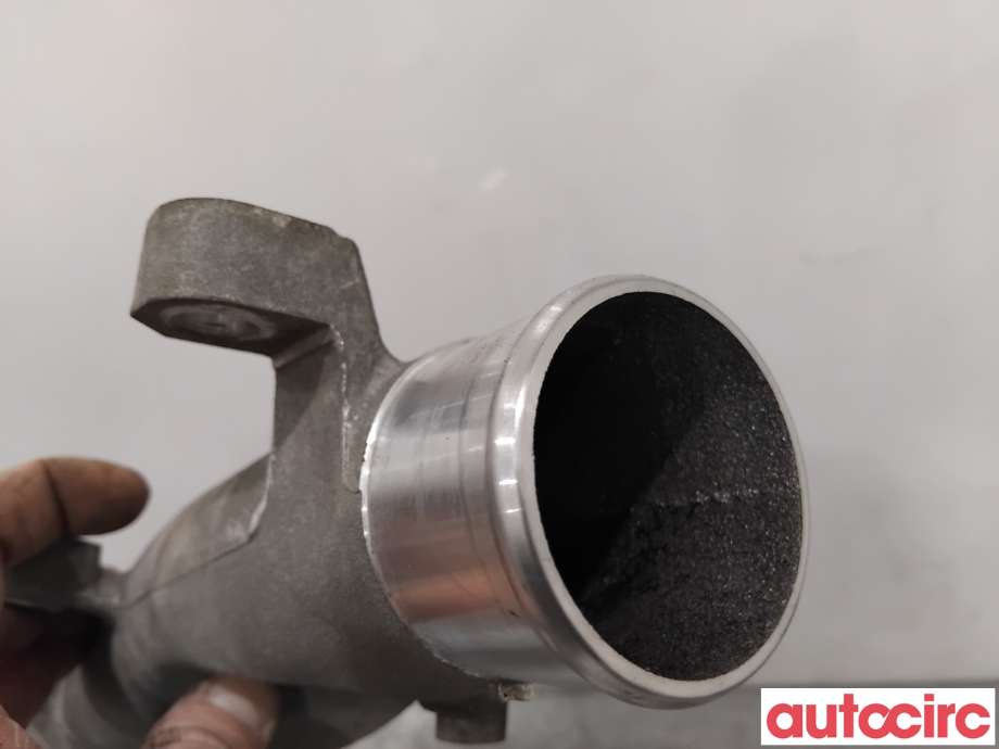 Turbo rør til Toyota RAV4 2006-2009 (Type III, Fase 1)  (TOYOTA|1736126040|)
