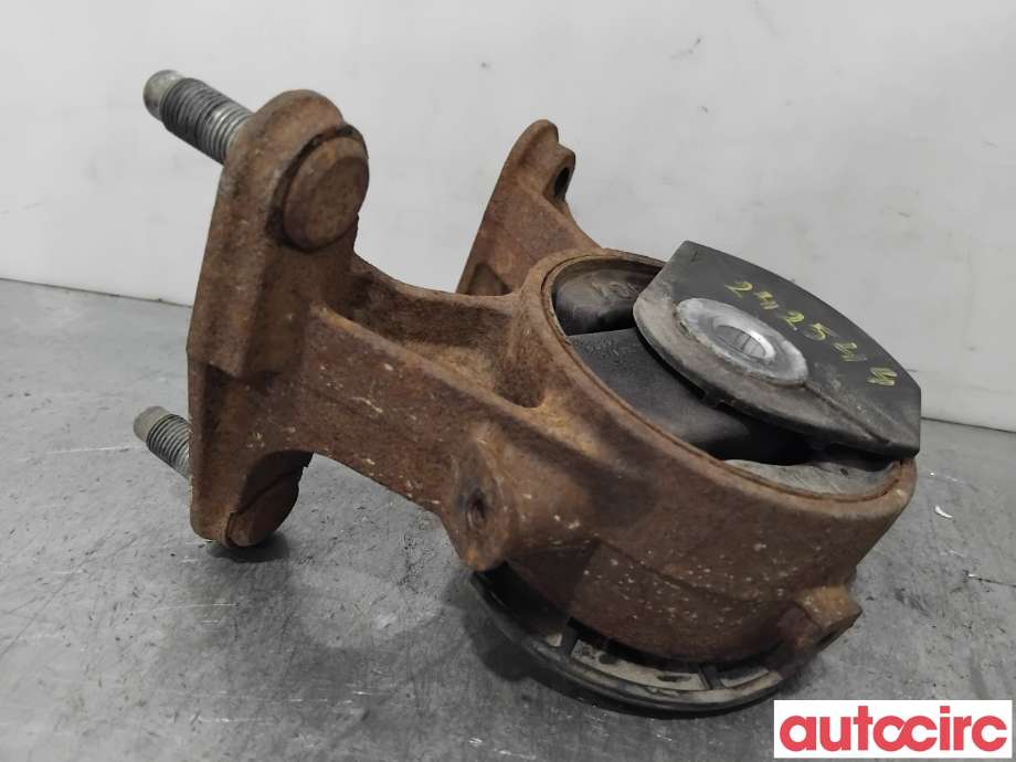Motorfeste til Toyota RAV4 2006-2009 (Type III, Fase 1)  (TOYOTA|1237126010|)