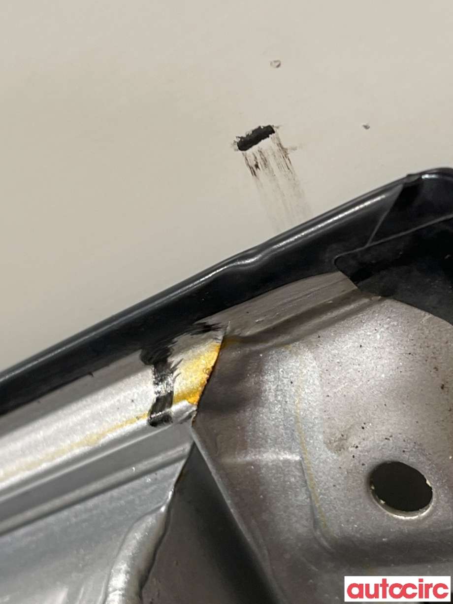 Dør høyre foran til Toyota Prius +7 2012-2020 (Type III) (stasjonsvogn) (stasjonsvogn) (TOYOTA|6700147071|6700147070)