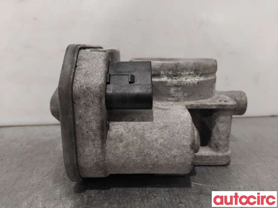 Spjeldhus til VW Caddy 2004-2010 (Type III, Fase 1)  (VOLKSWAGEN|038128063J|)