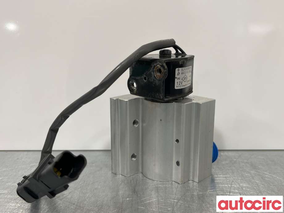 Diverse deler til Renault Zoe 2013-2019 (Fase 1)  (RENAULT|924893668R|443310-1182)