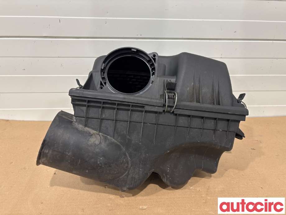 Luftfilterboks til BMW 5-Serie 2003-2010 (E60/E61) (E60/E61) (BMW|13717792416|)