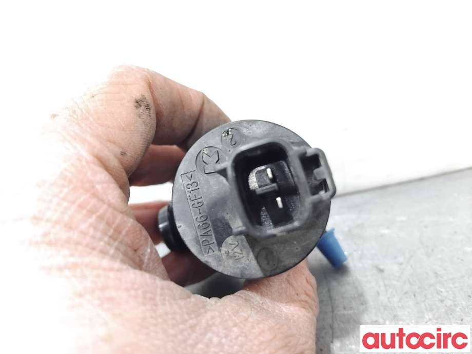 Spylerpumpe bak til Toyota Avensis 2009-2015 (Type III, Fase 1)  (TOYOTA|8533002040|)