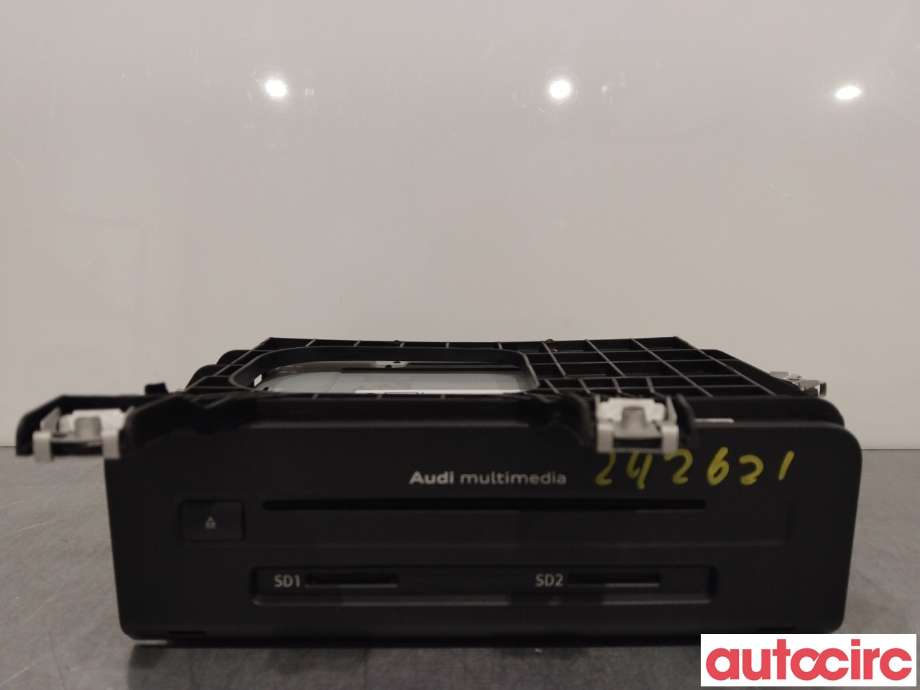 Bilstereo diverse til Audi A4 2015-2019 (Type V, Fase 1) (B9) (B9) (AUDI|8W0035188A)