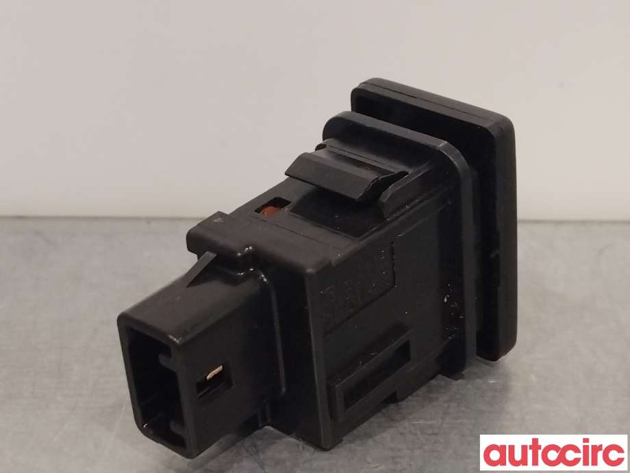 Bryter rutevarme til Toyota RAV4 2006-2009 (Type III, Fase 1)  (TOYOTA|8729042010|)