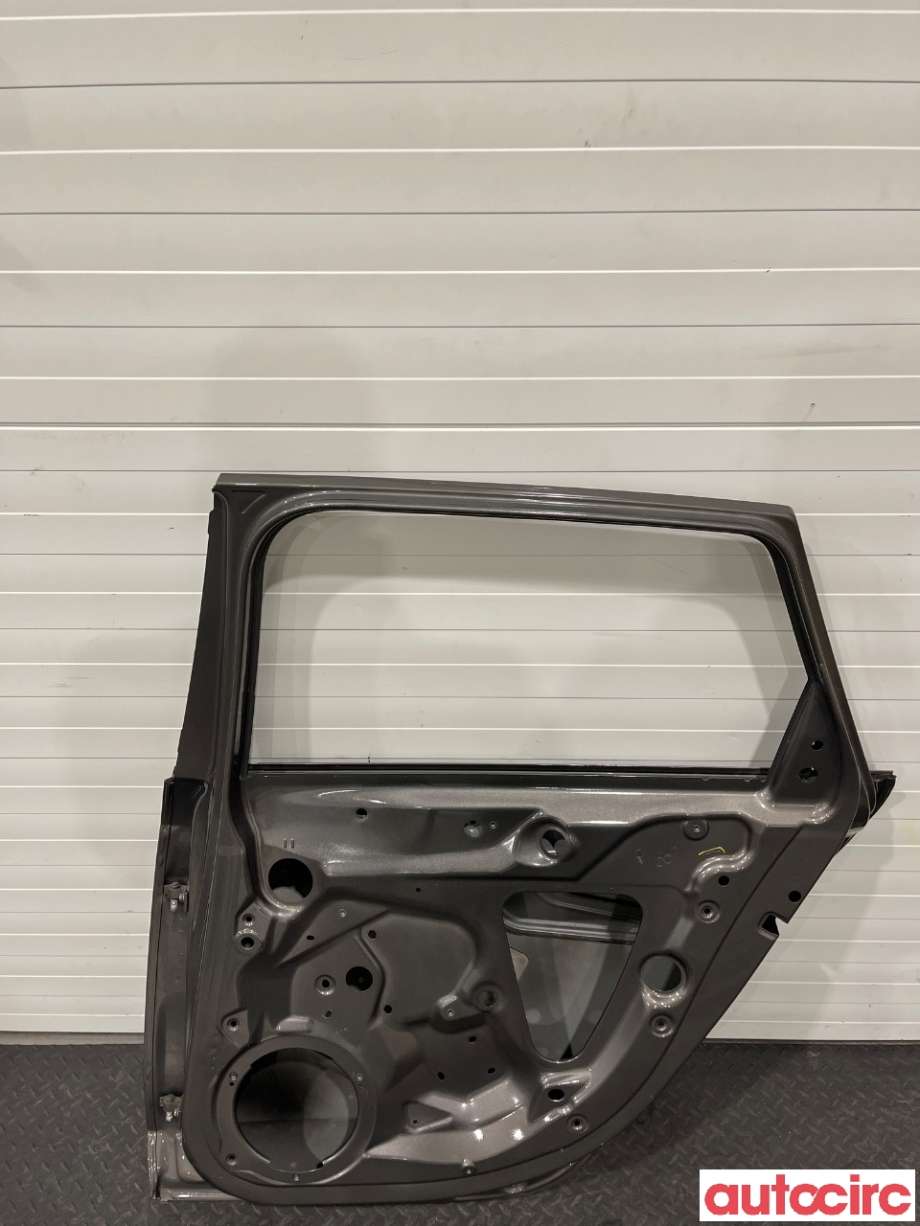 Dør høyre bak til Audi A4 2007-2014 (Type IV) (B8) (B8) (AUDI|8K9833052D)