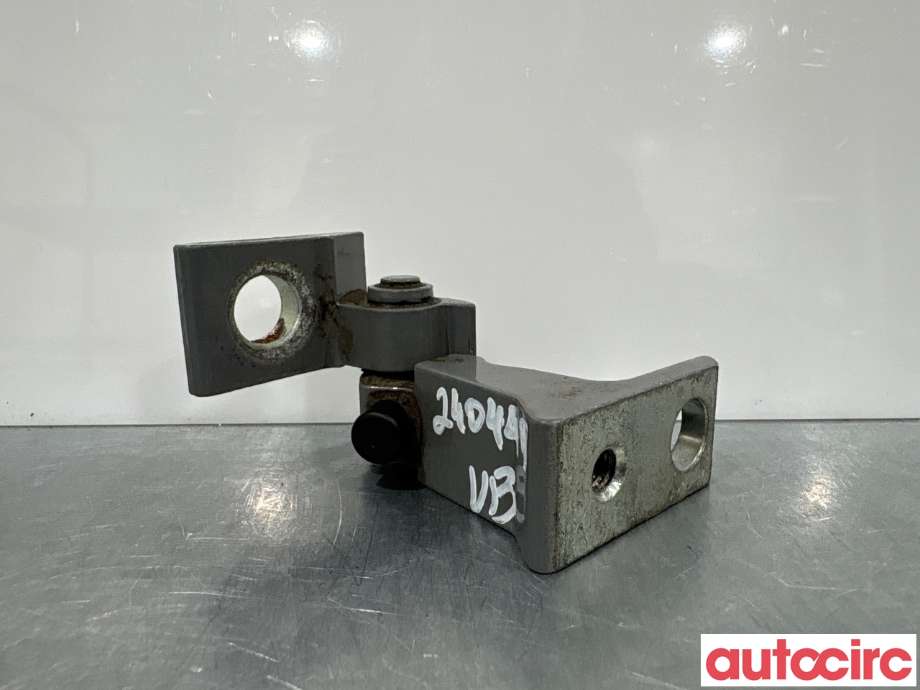 Hengsler til Audi A3, 2016-2020 (Type III, Fase 2) (AUDI|8X0831403E)