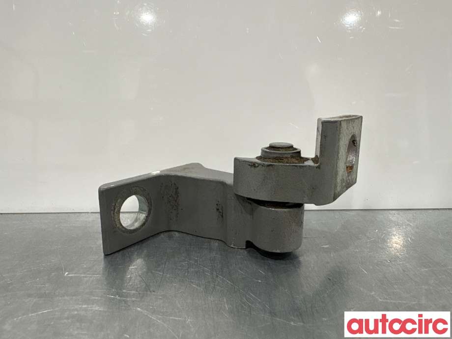Hengsler til Audi A3 2016-2020 (Type III, Fase 2)  (AUDI|8X0831403E|)