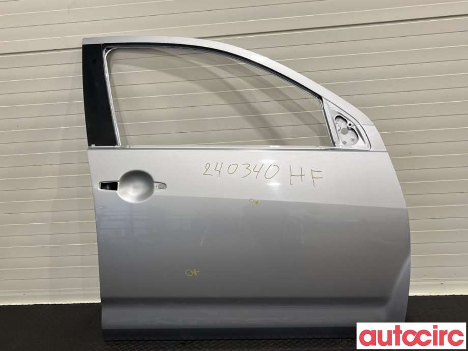 Dør høyre foran til Mitsubishi Outlander, 2010-2012 (Type II, Fase 2)  (MITSUBISHI|5700A872)