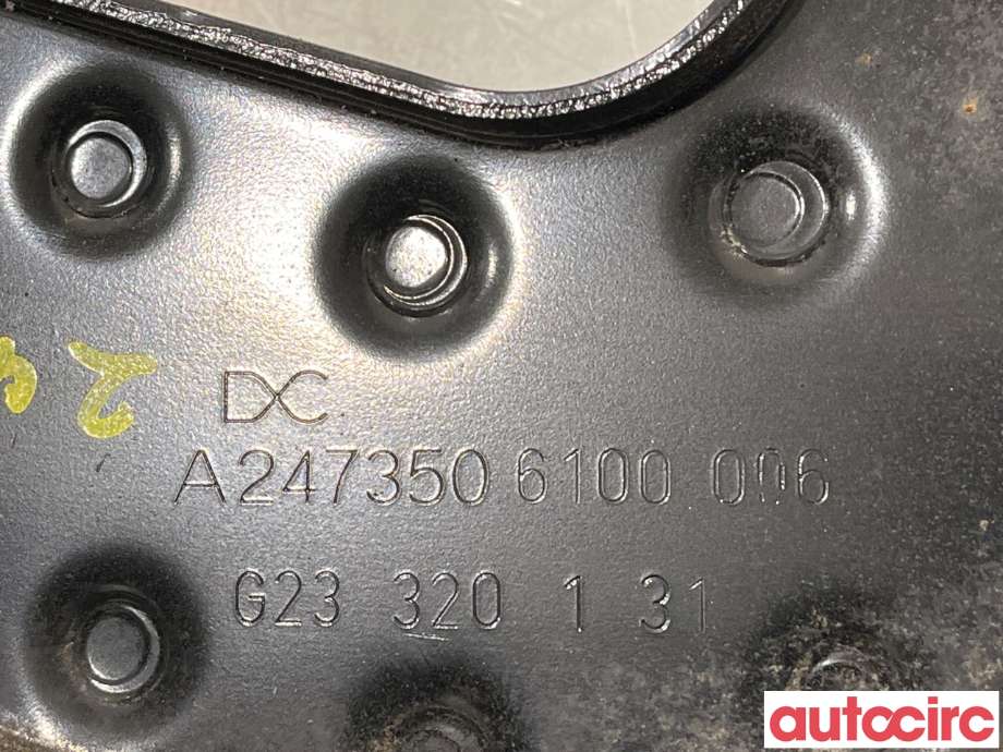 Bærebru høyre bak til Mercedes EQA 2021-->>  (MERCEDES|A2473501700||A2473506100)