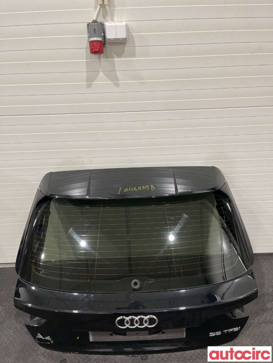 Bakluke til Audi A4, 2020-->> (Type V, Fase 2) (B9) (B9) (AUDI|8W9827025D)