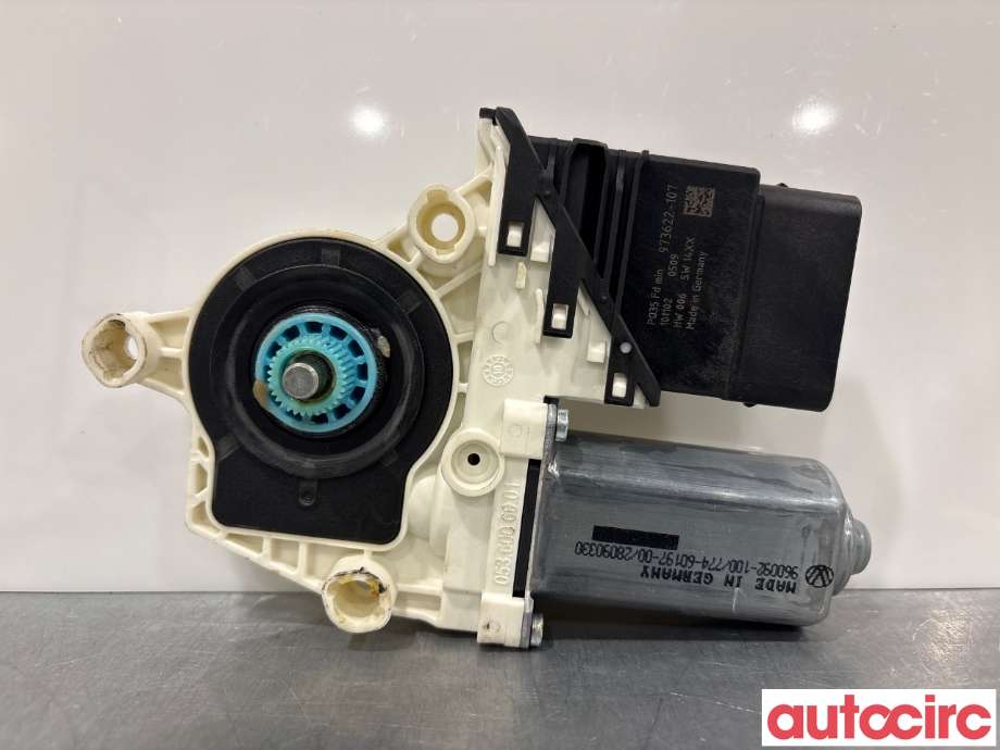Ruteheis høyre bak til VW Jetta 2011-->>  (VOLKSWAGEN|3C0959704B|1K0959704B)