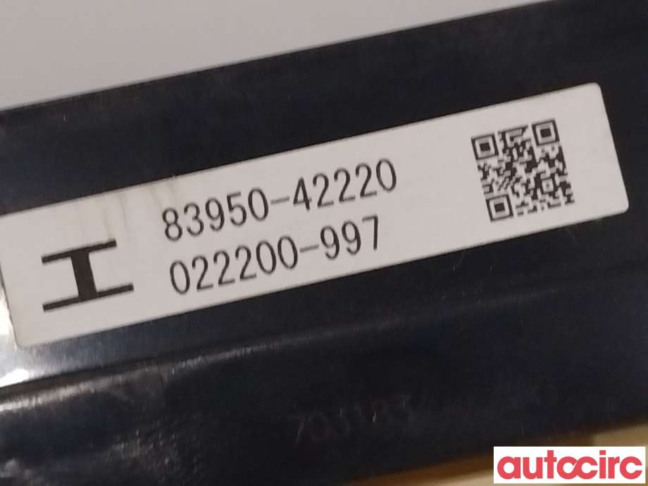 Bryter diverse til Toyota RAV4 2016-2019 (Type IV, Fase 2)  (TOYOTA|8395042220)
