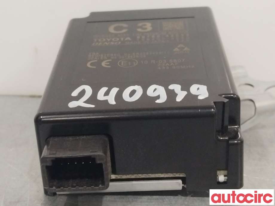 Styreenhet diverse til Toyota RAV4 2016-2019 (Type IV, Fase 2)  (TOYOTA|8976042033|)