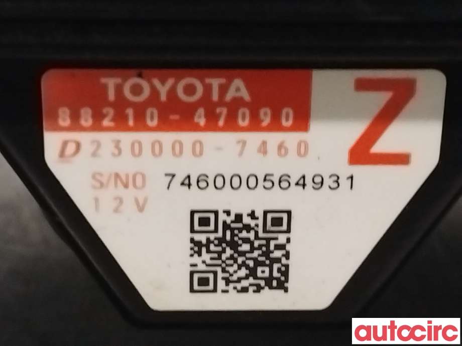Sensor radar til Toyota RAV4 2016-2019 (Type IV, Fase 2)  (TOYOTA|8821047090)