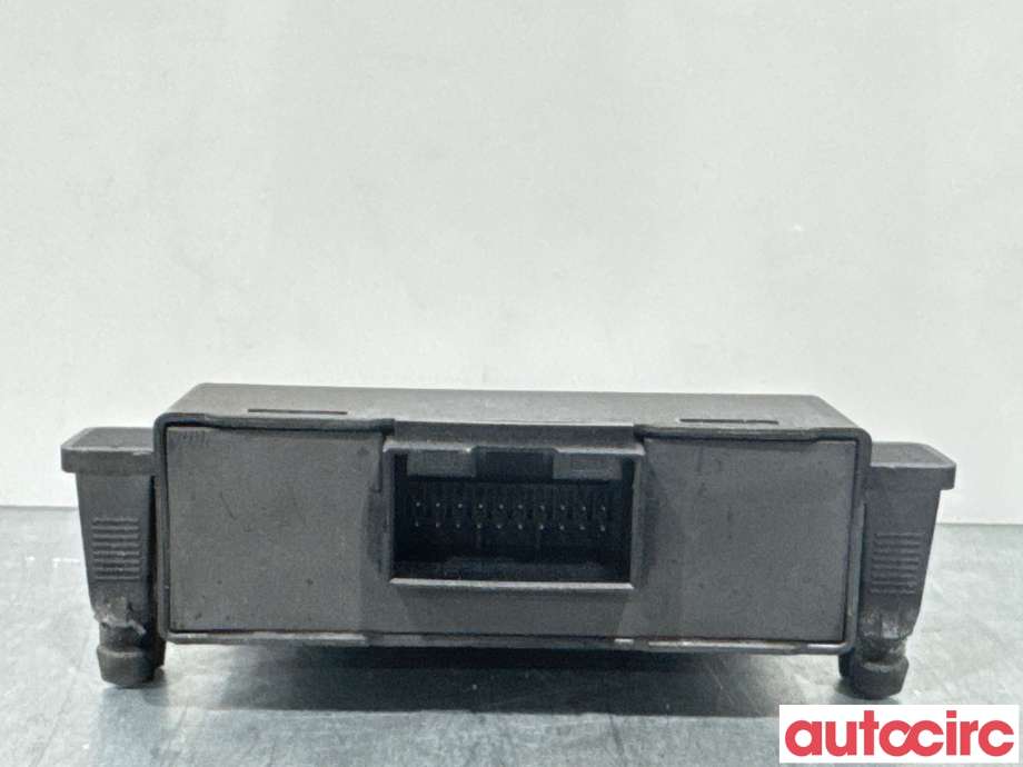 Diverse deler til VW Golf VI 2008-2012  (VOLKSWAGEN|7N0907530H|5WK500210|7N0907530AK)