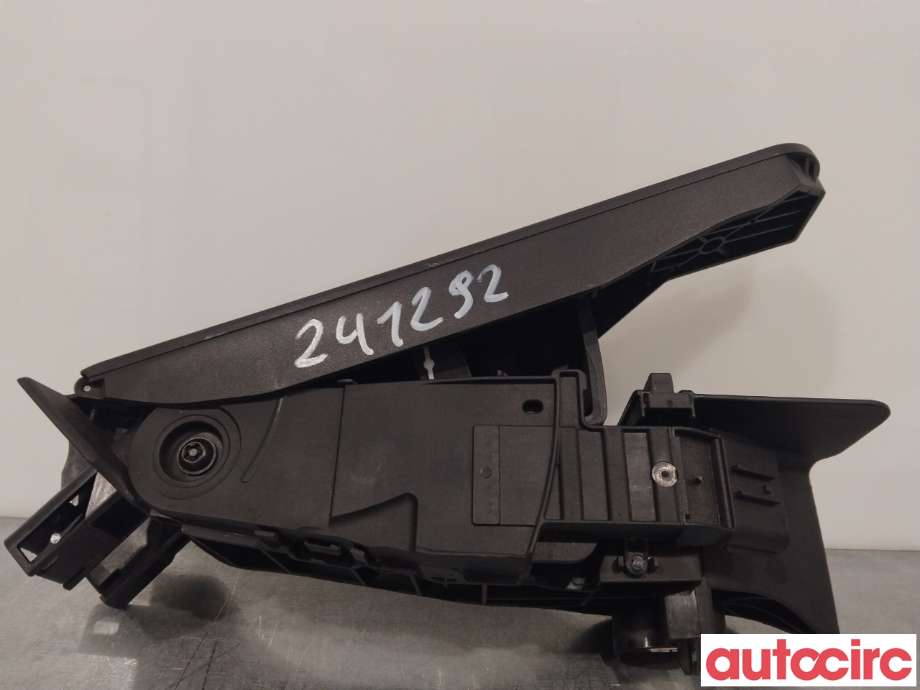 Pedal gass til VW Tiguan 2011-2016 (Type I, Fase 2)  (VOLKSWAGEN|1K1721503BE|1K1721503BC)
