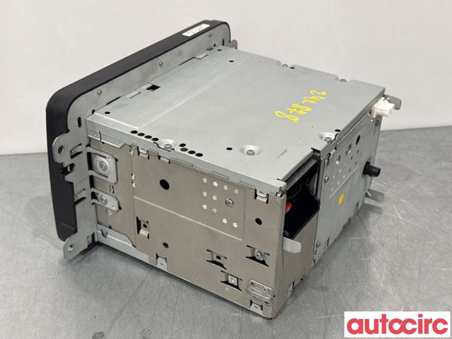Bilstereo til VW Golf VI 2008-2012  (VOLKSWAGEN|1K0057187BX|7647204360|1K0035186AB)