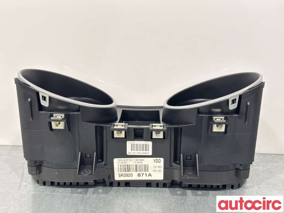 Instrumentpanel til VW Golf VI 2008-2012  (VOLKSWAGEN|5K0920871A|A2C53345492)