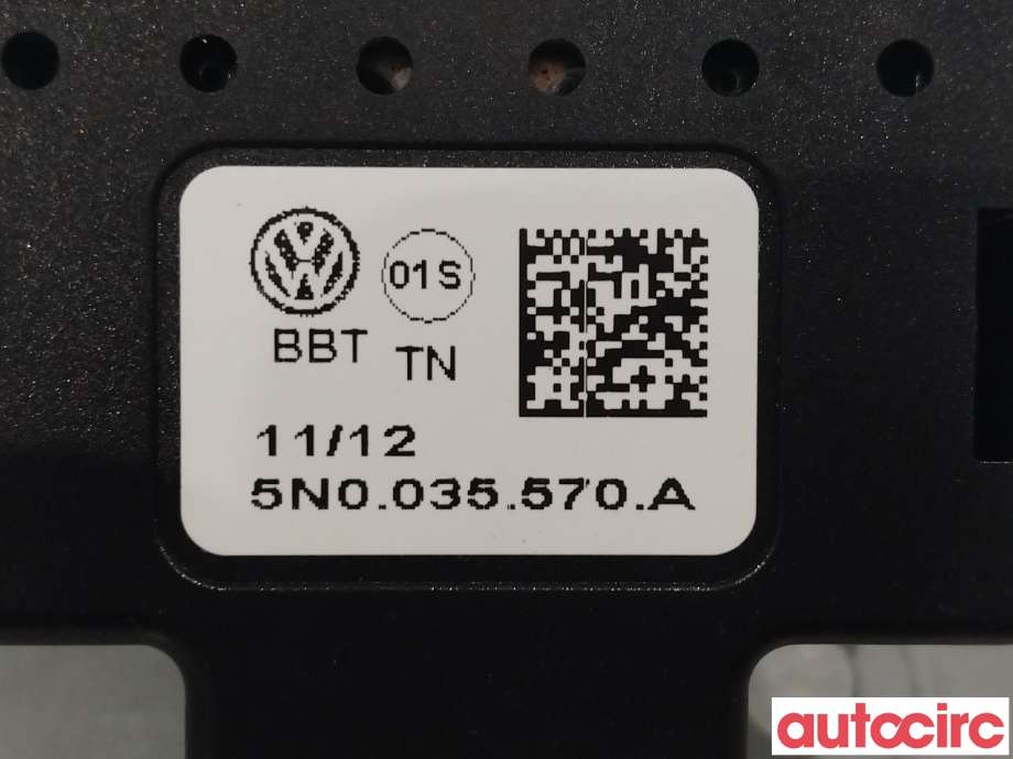 Antenne forsterker til VW Tiguan 2011-2016 (Type I, Fase 2)  (VOLKSWAGEN|5N0035570A)
