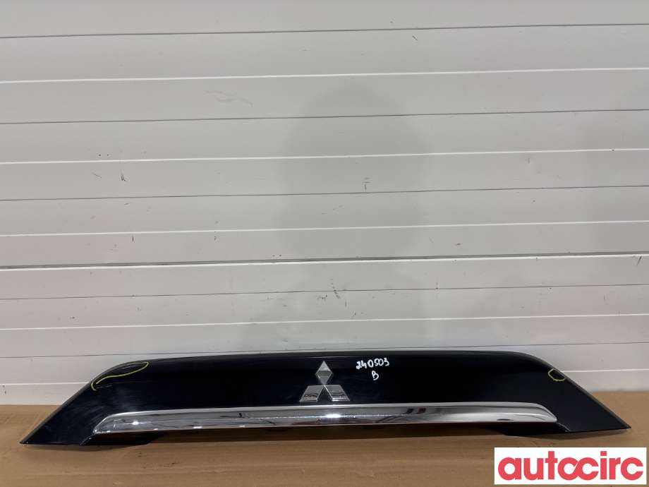 Bakluke/bakdør håndtak til Mitsubishi Outlander, 2010-2012 (Type II, Fase 2)  (MITSUBISHI|5817A152XA)