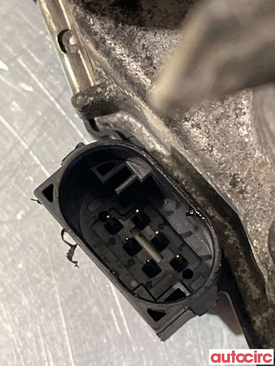 Spjeldhus til Volvo XC90 2007-2014 (Type I, Fase 2)  (VOLVO|31216665|0280750520)