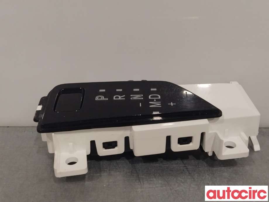 Diverse deler til Mazda CX-3 2015-2022  (MAZDA|DA6D-64-350C|DA6D-64350C)