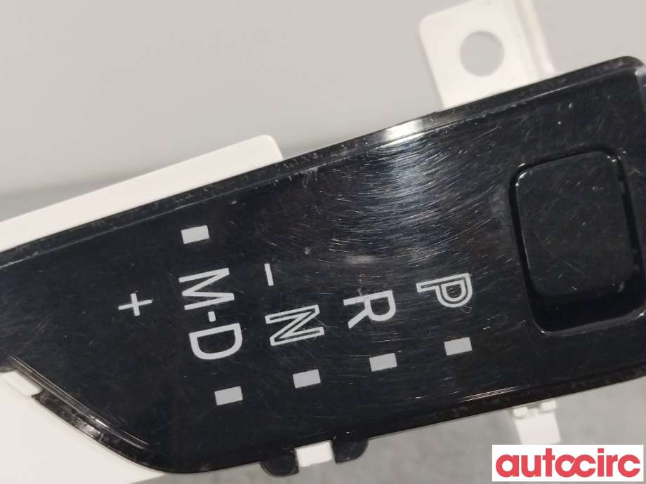 Diverse deler til Mazda CX-3 2015-2022  (MAZDA|DA6D-64-350C|DA6D-64350C)