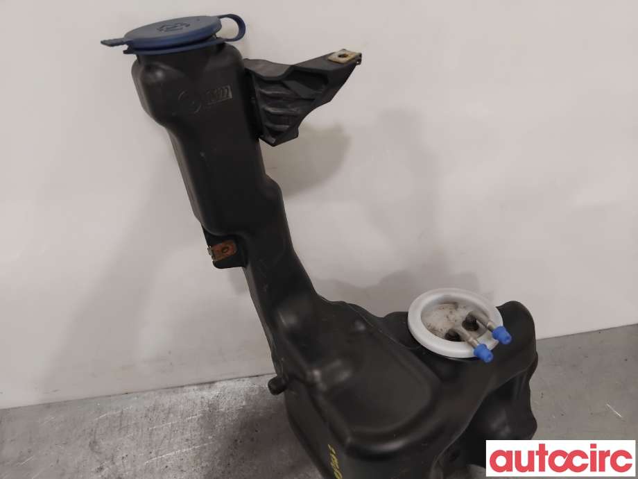 Spylertank til Mercedes E-Klasse 2009-2013 (Fase 1) (W212) (W212) (MERCEDES|A2048691220|A2048602260|A2048690300)