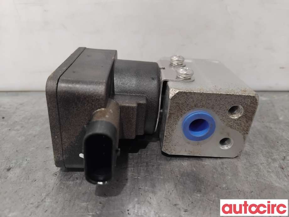 Diverse deler til Kia EV6 2021-->>  (KIA|97626CV100|T41623-1590|)