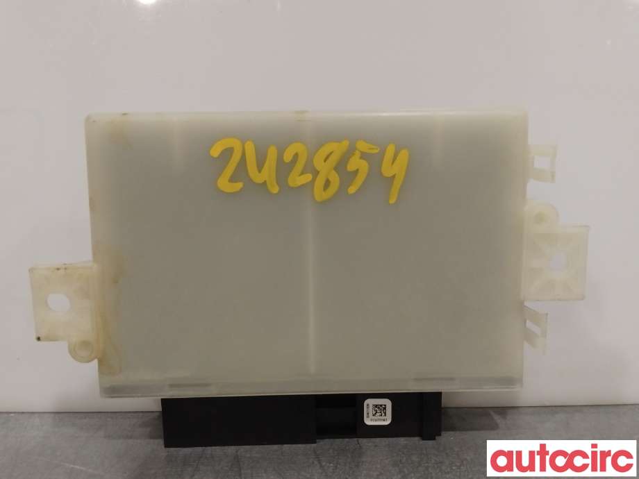 Styreenhet diverse til Mercedes Vito 2014-->> (W447) (W447) (MERCEDES|A0009009747)