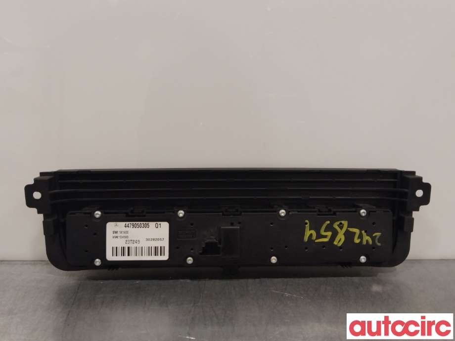 Bryter nødblink til Mercedes Vito 2014-->> (W447) (W447) (MERCEDES|A4479050305)