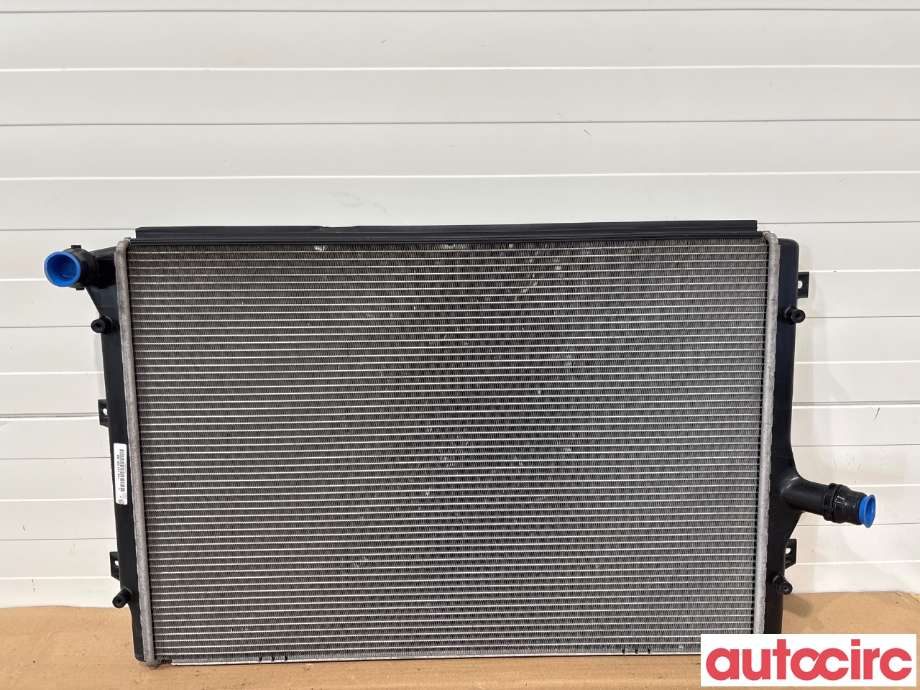 Radiator (automat gir) til VW Touran 2010-2015 (Type I, Fase 3) (VOLKSWAGEN|1K0121251DM|)