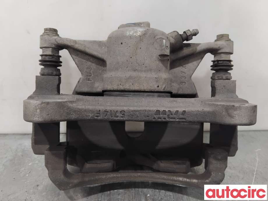 Bremsecaliper høyre foran til VW Passat 2015-2019 (Fase 1) (B8) (B8) (VOLKSWAGEN|8V0615124D|)