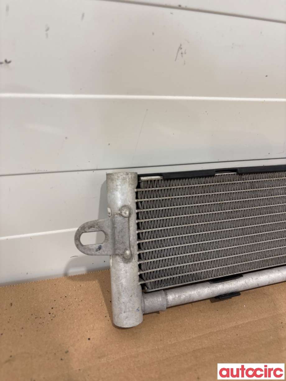 Radiator (automat gir) til VW Passat 2015-2019 (Fase 1) (B8) (B8) (VOLKSWAGEN|5Q0121251HG||5WA121251J)