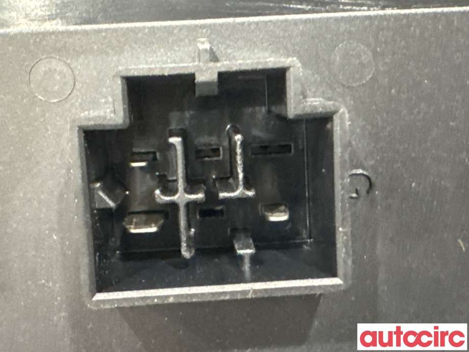 Styreenhet comfort (BCM) til Audi A4 2007-2014 (Type IV) (B8) (B8) (AUDI|8K0907063DL|08016001|8K0907063DH)