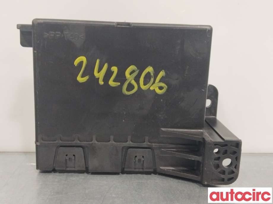 Styreenhet diverse til Toyota Avensis 2009-2015 (Type III, Fase 1)  (TOYOTA|8865005240|88650-05240)