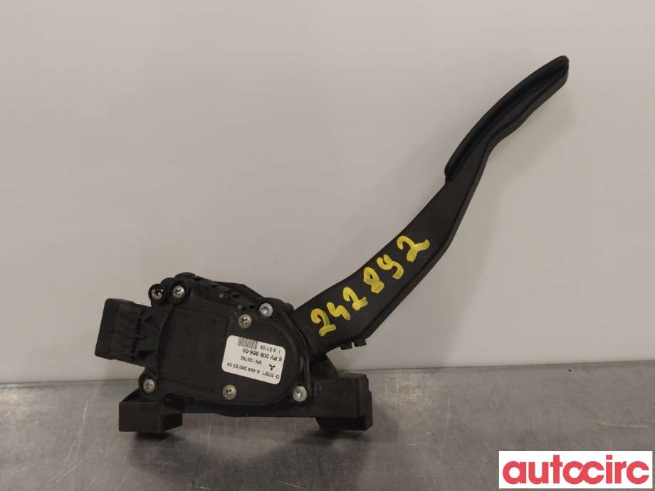 Pedal gass til Mitsubishi Colt 2004-2008 (Type VII, Fase 1)  (MITSUBISHI|MN125792)