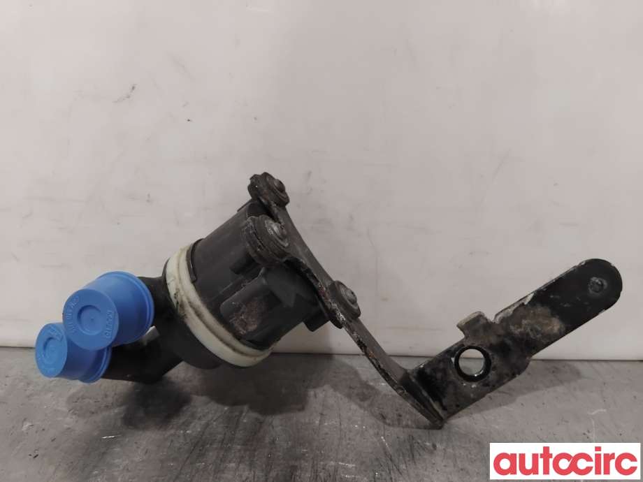 Sirkulasjonspumpe til VW Golf VI 2008-2012  (VOLKSWAGEN|5N0965561A|12402100302)