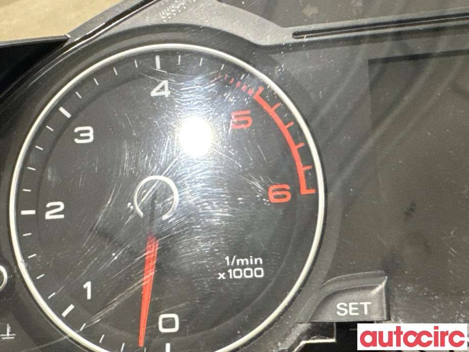 Instrumentpanel til Audi A4 2007-2014 (Type IV) (B8) (B8) (AUDI|8K0920932D|503002561432)