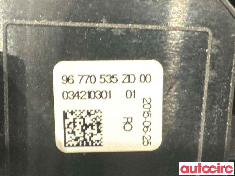 Diverse deler til Peugeot 308 2013-2021 (Type II)  (PEUGEOT|96770535ZD|)