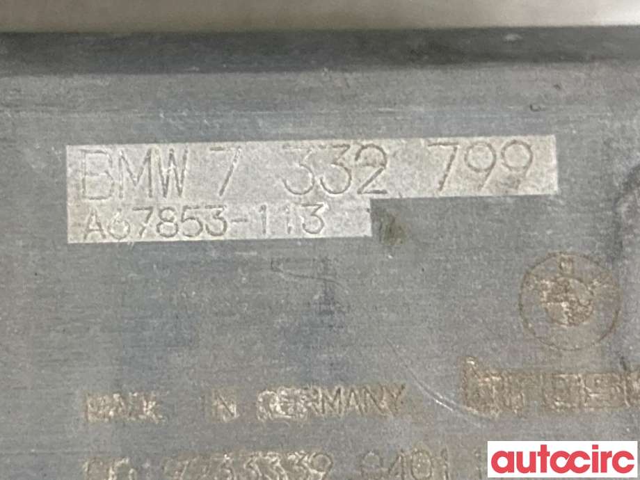 Ruteheis høyre foran til BMW i3 2013-2022  (BMW|67625A3F285|7332799)